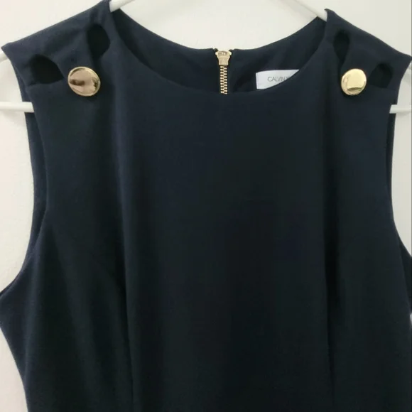 DRESS - Picture 2 of 4